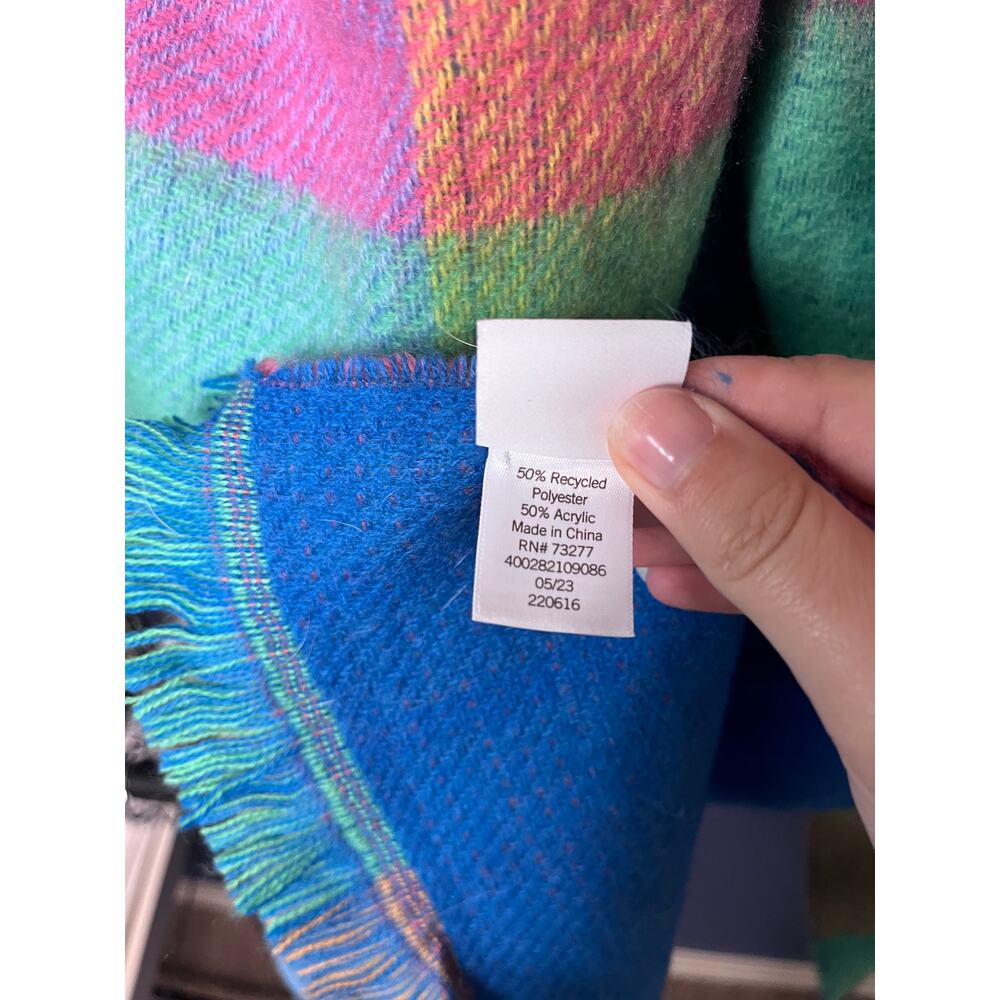 Crayola x Kohl’s Plaid Blanket Scarf Multicolor Fringe Oversized Wrap 74x24 NWOT - Picture 5 of 5